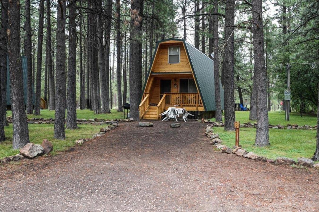 Rustic Cabin 2 - Two Bedroom Forest Lakes Estates Eksteriør bilde